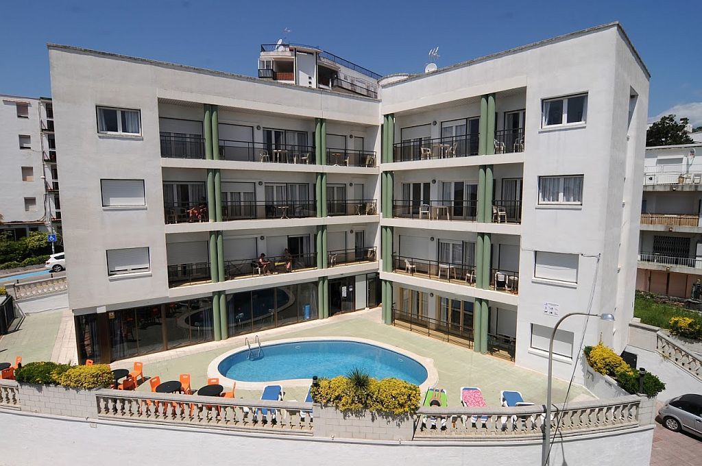 Ar Melrose Place Apartman Lloret de Mar Kültér fotó