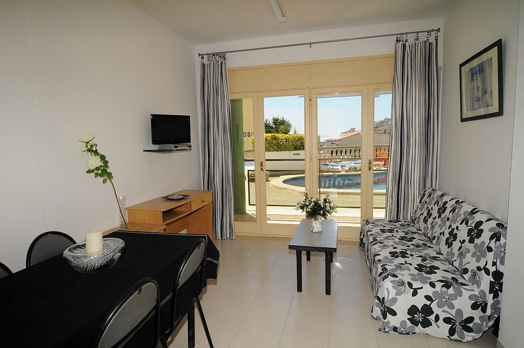 Ar Melrose Place Apartman Lloret de Mar Kültér fotó